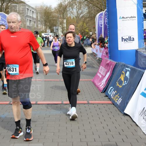 12.04.2026 - 45. Internationalen Wilhelmsburger Insellauf Strokosch-Dieckow http://msf.ph/oto/9467533 12.04.2026 13:09:55 Ziel 4318, 4911, 4857, 3076, 5682, 5611, 5108, 4288, 5190, 3121 meine-sportfotos.de