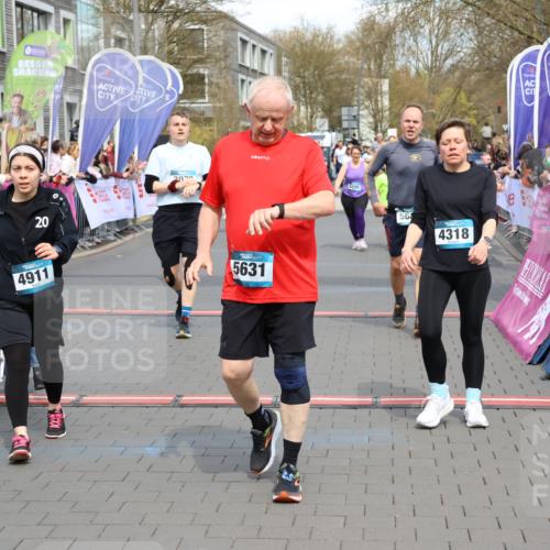 12.04.2026 - 45. Internationalen Wilhelmsburger Insellauf Strokosch-Dieckow http://msf.ph/oto/9467546 12.04.2026 13:09:54 Ziel 5631, 4318, 4911, 4857, 3076, 5682, 5611, 5108 meine-sportfotos.de
