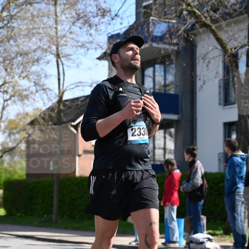 12.04.2026 - 45. Internationalen Wilhelmsburger Insellauf J. Mangold http://msf.ph/oto/9467653 12.04.2026 11:06:10 Ziel 3717, 2330, 3460, 4564, 3790, 3790, 2495, 3570, 2862, 2863, 5720 meine-sportfotos.de