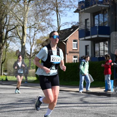 12.04.2026 - 45. Internationalen Wilhelmsburger Insellauf J. Mangold http://msf.ph/oto/9467818 12.04.2026 11:07:04 Ziel 3342, 3885, 2777, 4949, 4359, 2567, 2778, 2567, 2778, 5806, 3149, 3967, 4856, 3295 meine-sportfotos.de