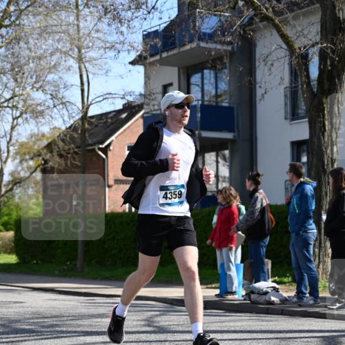 12.04.2026 - 45. Internationalen Wilhelmsburger Insellauf J. Mangold http://msf.ph/oto/9467853 12.04.2026 11:07:07 Ziel 3342, 3885, 2777, 4949, 4359, 2567, 2778, 5806, 3149, 3967, 4856, 3295, 2924 meine-sportfotos.de