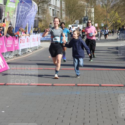 12.04.2026 - 45. Internationalen Wilhelmsburger Insellauf Strokosch-Dieckow http://msf.ph/oto/9467872 12.04.2026 11:02:28 Ziel 2417, 5605, 4613, 3178 meine-sportfotos.de