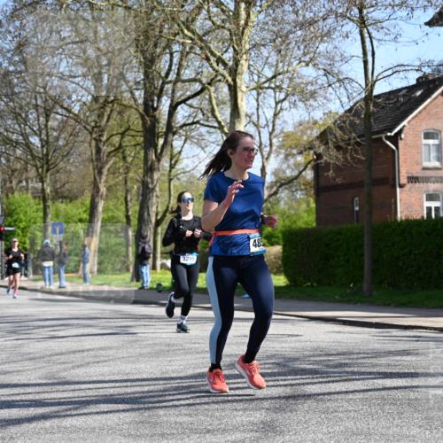 12.04.2026 - 45. Internationalen Wilhelmsburger Insellauf J. Mangold http://msf.ph/oto/9467974 12.04.2026 11:07:29 Ziel 2567, 2778, 5806, 3149, 3967, 4856, 3295, 2924, 2924, 2660, 2882, 2864, 3671 meine-sportfotos.de
