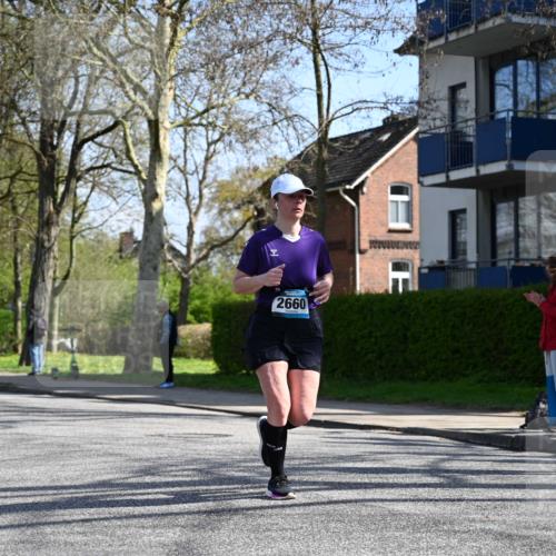 12.04.2026 - 45. Internationalen Wilhelmsburger Insellauf J. Mangold http://msf.ph/oto/9468006 12.04.2026 11:07:41 Ziel 4856, 3295, 2924, 2660, 2882, 2864, 3671, 4956, 3397, 2800, 4977, 3740 meine-sportfotos.de