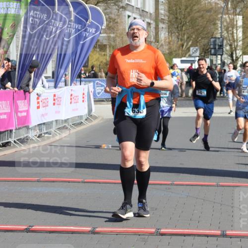 12.04.2026 - 45. Internationalen Wilhelmsburger Insellauf Strokosch-Dieckow http://msf.ph/oto/9468105 12.04.2026 11:19:06 Ziel 3633, 3096, 3421, 2322, 4148, 4147 meine-sportfotos.de