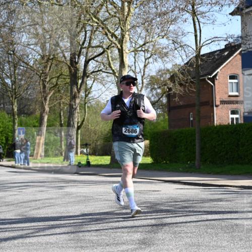 12.04.2026 - 45. Internationalen Wilhelmsburger Insellauf J. Mangold http://msf.ph/oto/9468115 12.04.2026 11:08:14 Ziel 3671, 4956, 3397, 2800, 4977, 3740, 2686, 4624, 3732, 4232, 3569, 5285, 0000, 2142, 4371 meine-sportfotos.de