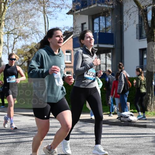 12.04.2026 - 45. Internationalen Wilhelmsburger Insellauf J. Mangold http://msf.ph/oto/9468146 12.04.2026 11:08:29 Ziel 2686, 4624, 3732, 4232, 3569, 5285, 0000, 2142, 4371, 3748, 3701, 2050, 4406, 3169, 2699, 3005, 5629 meine-sportfotos.de