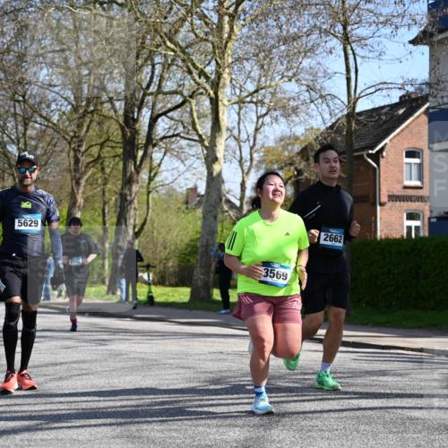 12.04.2026 - 45. Internationalen Wilhelmsburger Insellauf J. Mangold http://msf.ph/oto/9468165 12.04.2026 11:08:37 Ziel 4624, 3732, 4232, 3569, 5285, 0000, 2142, 4371, 3748, 3701, 2050, 4406, 3169, 2699, 3005, 5629, 2620, 2601, 4485 meine-sportfotos.de