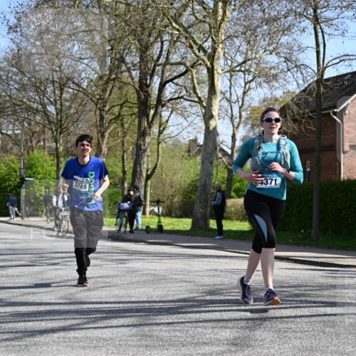 12.04.2026 - 45. Internationalen Wilhelmsburger Insellauf J. Mangold http://msf.ph/oto/9468195 12.04.2026 11:08:46 Ziel 4232, 3569, 5285, 0000, 2142, 4371, 3748, 3701, 2050, 4406, 3169, 2699, 3005, 5629, 2620, 2601, 4485, 3333 meine-sportfotos.de