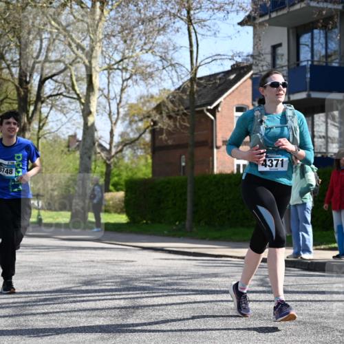 12.04.2026 - 45. Internationalen Wilhelmsburger Insellauf J. Mangold http://msf.ph/oto/9468208 12.04.2026 11:08:46 Ziel 4232, 3569, 5285, 0000, 2142, 4371, 3748, 3701, 2050, 4406, 3169, 2699, 3005, 5629, 2620, 2601, 4485, 3333 meine-sportfotos.de