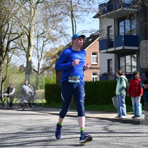 12.04.2026 - 45. Internationalen Wilhelmsburger Insellauf J. Mangold http://msf.ph/oto/9468237 12.04.2026 11:08:54 Ziel 0000, 2142, 4371, 3748, 3701, 2050, 4406, 3169, 2699, 3005, 5629, 2620, 2601, 4485, 3333, 2612, 3382, 4081, 3383, 2238 meine-sportfotos.de