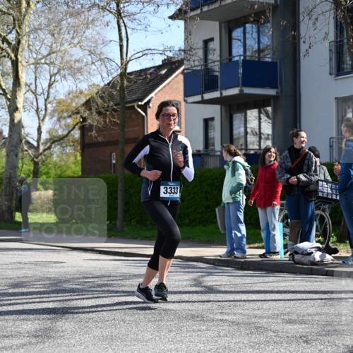 12.04.2026 - 45. Internationalen Wilhelmsburger Insellauf J. Mangold http://msf.ph/oto/9468310 12.04.2026 11:09:11 Ziel 4406, 3169, 2699, 3005, 5629, 2620, 2601, 4485, 3333, 2612, 3382, 4081, 3383, 2238, 2321, 5367 meine-sportfotos.de