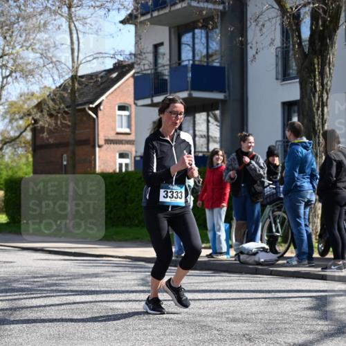 12.04.2026 - 45. Internationalen Wilhelmsburger Insellauf J. Mangold http://msf.ph/oto/9468316 12.04.2026 11:09:11 Ziel 4406, 3169, 2699, 3005, 5629, 2620, 2601, 4485, 3333, 2612, 3382, 4081, 3383, 2238, 2321, 5367 meine-sportfotos.de