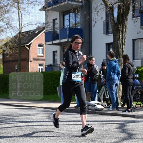 12.04.2026 - 45. Internationalen Wilhelmsburger Insellauf J. Mangold http://msf.ph/oto/9468319 12.04.2026 11:09:11 Ziel 4406, 3169, 2699, 3005, 5629, 2620, 2601, 4485, 3333, 2612, 3382, 4081, 3383, 2238, 2321, 5367 meine-sportfotos.de