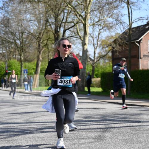 12.04.2026 - 45. Internationalen Wilhelmsburger Insellauf J. Mangold http://msf.ph/oto/9468343 12.04.2026 11:09:25 Ziel 4485, 3333, 2612, 3382, 4081, 3383, 2238, 2321, 5367, 3688, 4080, 3335, 3833, 4251 meine-sportfotos.de