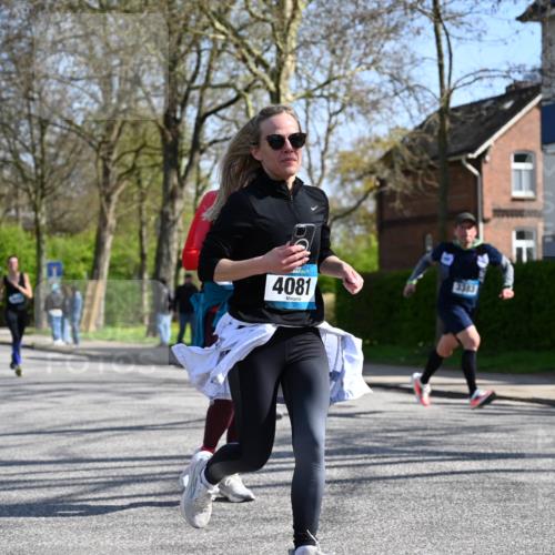 12.04.2026 - 45. Internationalen Wilhelmsburger Insellauf J. Mangold http://msf.ph/oto/9468347 12.04.2026 11:09:25 Ziel 4485, 3333, 2612, 3382, 4081, 3383, 2238, 2321, 5367, 3688, 4080, 3335, 3833, 4251 meine-sportfotos.de