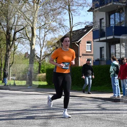 12.04.2026 - 45. Internationalen Wilhelmsburger Insellauf J. Mangold http://msf.ph/oto/9468404 12.04.2026 11:09:38 Ziel 2612, 3382, 4081, 3383, 2238, 2321, 5367, 3688, 3688, 4080, 3335, 3833, 4251, 3077, 5651, 5851, 2336, 2528 meine-sportfotos.de
