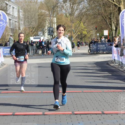 12.04.2026 - 45. Internationalen Wilhelmsburger Insellauf Strokosch-Dieckow http://msf.ph/oto/9468411 12.04.2026 11:20:13 Ziel 2788, 4614 meine-sportfotos.de
