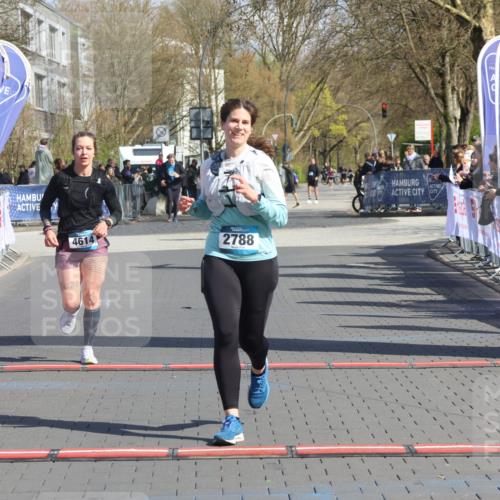 12.04.2026 - 45. Internationalen Wilhelmsburger Insellauf Strokosch-Dieckow http://msf.ph/oto/9468416 12.04.2026 11:20:13 Ziel 2788, 4614 meine-sportfotos.de
