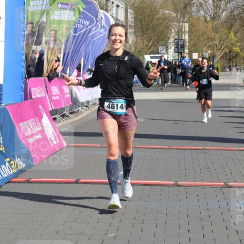 12.04.2026 - 45. Internationalen Wilhelmsburger Insellauf Strokosch-Dieckow http://msf.ph/oto/9468449 12.04.2026 11:20:15 Ziel 2788, 4614 meine-sportfotos.de