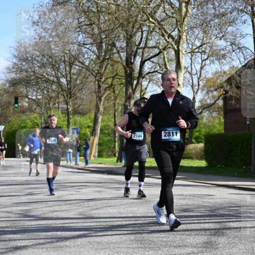 12.04.2026 - 45. Internationalen Wilhelmsburger Insellauf J. Mangold http://msf.ph/oto/9468534 12.04.2026 11:10:20 Ziel 2336, 2528, 3239, 2859, 2811, 2346, 3884, 3847, 3832, 2199, 3715, 2585, 4334, 3507, 3913, 2208, 2539, 2513, 2590, 2576 meine-sportfotos.de