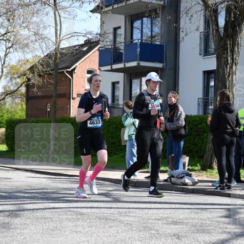 12.04.2026 - 45. Internationalen Wilhelmsburger Insellauf J. Mangold http://msf.ph/oto/9468699 12.04.2026 11:11:12 Ziel 2320, 5616, 2548, 2673, 2326, 4633, 2867, 3658, 2868, 3758, 4252, 4744, 4430, 2644, 4430, 2644, 3112, 2725, 2770, 3029, 3028 meine-sportfotos.de
