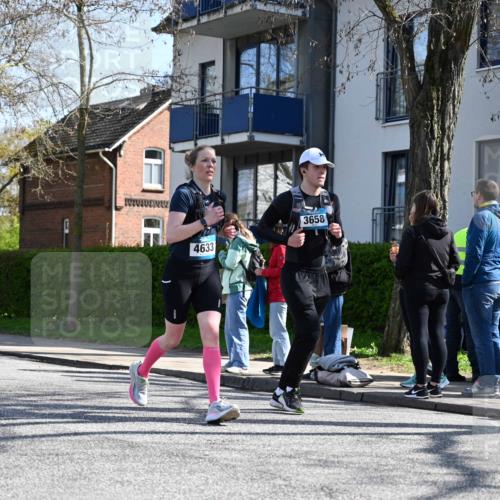 12.04.2026 - 45. Internationalen Wilhelmsburger Insellauf J. Mangold http://msf.ph/oto/9468702 12.04.2026 11:11:12 Ziel 2320, 5616, 2548, 2673, 2326, 4633, 2867, 3658, 2868, 3758, 4252, 4744, 4430, 2644, 4430, 2644, 3112, 2725, 2770, 3029, 3028 meine-sportfotos.de