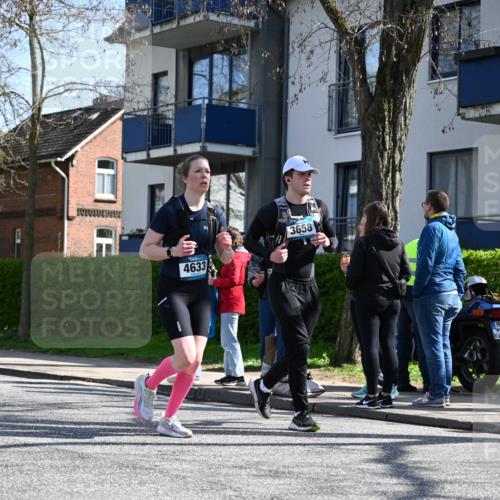 12.04.2026 - 45. Internationalen Wilhelmsburger Insellauf J. Mangold http://msf.ph/oto/9468704 12.04.2026 11:11:12 Ziel 2320, 5616, 2548, 2673, 2326, 4633, 2867, 3658, 2868, 3758, 4252, 4744, 4430, 2644, 4430, 2644, 3112, 2725, 2770, 3029, 3028 meine-sportfotos.de