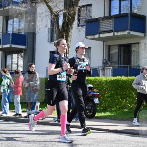 12.04.2026 - 45. Internationalen Wilhelmsburger Insellauf J. Mangold http://msf.ph/oto/9468714 12.04.2026 11:11:13 Ziel 2320, 5616, 2548, 2673, 2326, 4633, 2867, 3658, 2868, 3758, 3758, 4252, 4744, 4430, 2644, 3112, 2725, 2770, 3029, 3028, 3751 meine-sportfotos.de