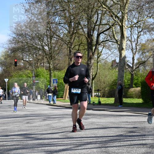 12.04.2026 - 45. Internationalen Wilhelmsburger Insellauf J. Mangold http://msf.ph/oto/9468742 12.04.2026 11:11:28 Ziel 2867, 3658, 2868, 3758, 4252, 4744, 4430, 2644, 3112, 2725, 2770, 3029, 3028, 3751, 4920, 4920, 3046, 2817, 2916 meine-sportfotos.de