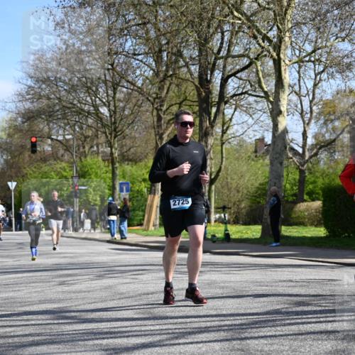 12.04.2026 - 45. Internationalen Wilhelmsburger Insellauf J. Mangold http://msf.ph/oto/9468743 12.04.2026 11:11:28 Ziel 2867, 3658, 2868, 3758, 4252, 4744, 4430, 2644, 3112, 2725, 2770, 3029, 3028, 3751, 4920, 4920, 3046, 2817, 2916 meine-sportfotos.de