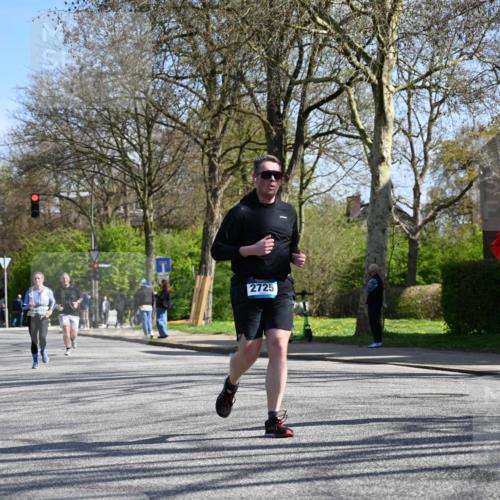 12.04.2026 - 45. Internationalen Wilhelmsburger Insellauf J. Mangold http://msf.ph/oto/9468745 12.04.2026 11:11:29 Ziel 2867, 3658, 2868, 3758, 4252, 4744, 4430, 2644, 3112, 2725, 2770, 3029, 3028, 3751, 4920, 3046, 2817, 2916 meine-sportfotos.de