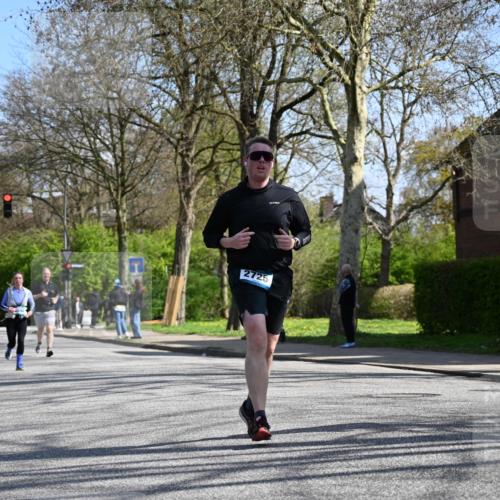 12.04.2026 - 45. Internationalen Wilhelmsburger Insellauf J. Mangold http://msf.ph/oto/9468749 12.04.2026 11:11:29 Ziel 2867, 3658, 2868, 3758, 4252, 4744, 4430, 2644, 3112, 2725, 2770, 3029, 3028, 3751, 4920, 3046, 2817, 2916 meine-sportfotos.de