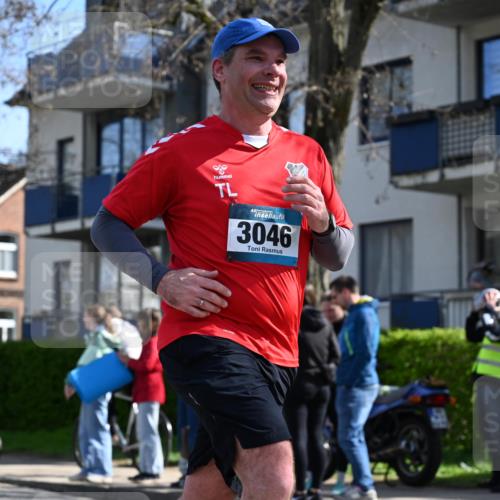 12.04.2026 - 45. Internationalen Wilhelmsburger Insellauf J. Mangold http://msf.ph/oto/9468824 12.04.2026 11:11:53 Ziel 3029, 3028, 3751, 4920, 3046, 2817, 2916, 4971, 2489, 3844, 5741, 2668, 2816, 2918, 3589, 3589, 2135 meine-sportfotos.de