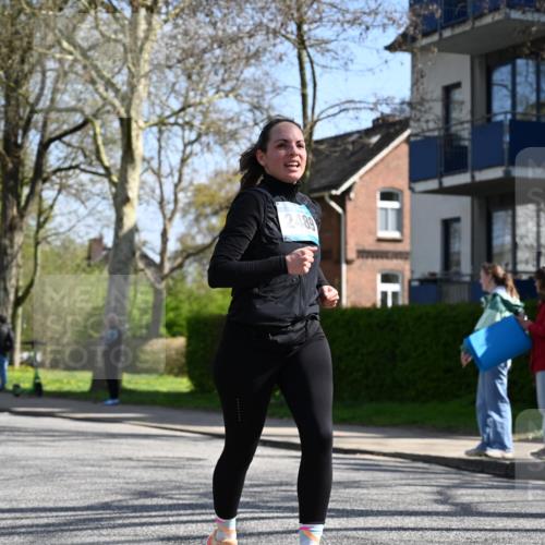 12.04.2026 - 45. Internationalen Wilhelmsburger Insellauf J. Mangold http://msf.ph/oto/9468864 12.04.2026 11:12:03 Ziel 4920, 3046, 2817, 2916, 4971, 2489, 3844, 5741, 2668, 2816, 2816, 2918, 3589, 2135, 2435, 3517, 2739, 3003, 2753 meine-sportfotos.de