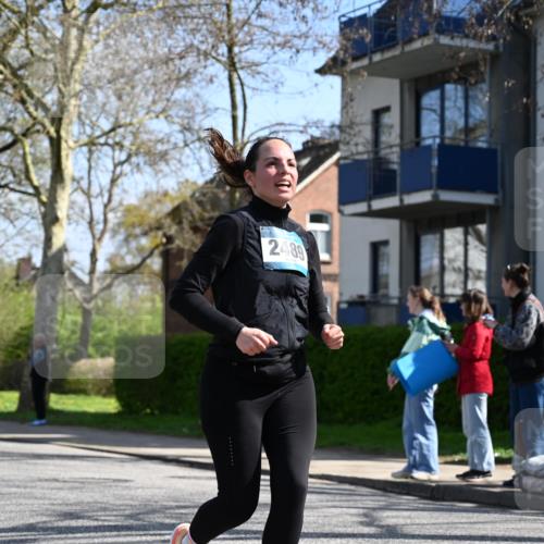 12.04.2026 - 45. Internationalen Wilhelmsburger Insellauf J. Mangold http://msf.ph/oto/9468867 12.04.2026 11:12:03 Ziel 4920, 3046, 2817, 2916, 4971, 2489, 3844, 5741, 2668, 2816, 2816, 2918, 3589, 2135, 2435, 3517, 2739, 3003, 2753 meine-sportfotos.de