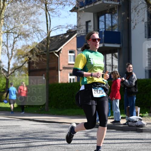 12.04.2026 - 45. Internationalen Wilhelmsburger Insellauf J. Mangold http://msf.ph/oto/9468920 12.04.2026 11:12:18 Ziel 4971, 2489, 3844, 5741, 2668, 2816, 2918, 3589, 2135, 2435, 3517, 2739, 3003, 2753, 2272, 3718, 3405 meine-sportfotos.de
