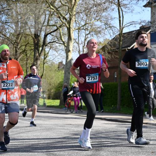 12.04.2026 - 45. Internationalen Wilhelmsburger Insellauf J. Mangold http://msf.ph/oto/9468972 12.04.2026 11:12:33 Ziel 2135, 2435, 3517, 2739, 3003, 2753, 2272, 3718, 3405, 3714, 3703 meine-sportfotos.de