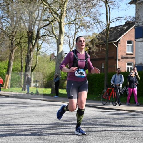 12.04.2026 - 45. Internationalen Wilhelmsburger Insellauf J. Mangold http://msf.ph/oto/9468986 12.04.2026 11:12:39 Ziel 2435, 3517, 2739, 3003, 2753, 2272, 3718, 3405, 3714, 3703, 3092, 3155 meine-sportfotos.de