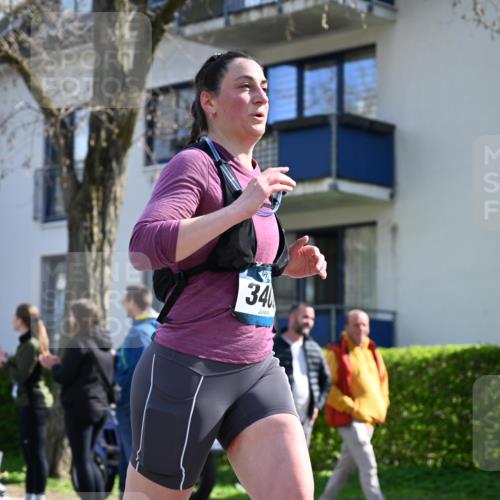 12.04.2026 - 45. Internationalen Wilhelmsburger Insellauf J. Mangold http://msf.ph/oto/9469010 12.04.2026 11:12:40 Ziel 2435, 3517, 2739, 3003, 2753, 2272, 3718, 3405, 3714, 3703, 3092, 3155 meine-sportfotos.de