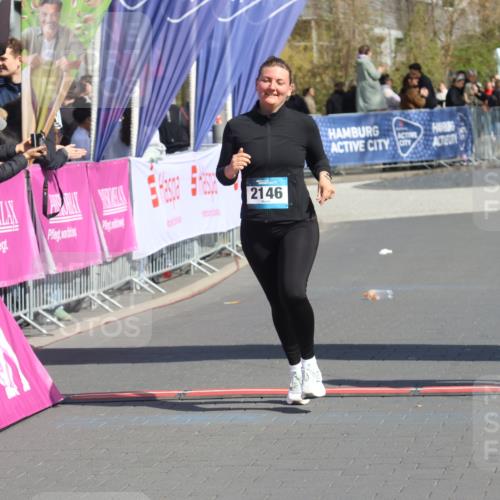 12.04.2026 - 45. Internationalen Wilhelmsburger Insellauf Strokosch-Dieckow http://msf.ph/oto/9469051 12.04.2026 11:22:18 Ziel 4699, 2146, 4813 meine-sportfotos.de