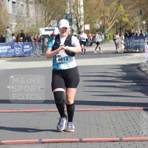 12.04.2026 - 45. Internationalen Wilhelmsburger Insellauf Strokosch-Dieckow http://msf.ph/oto/9469068 12.04.2026 11:22:19 Ziel 2146, 4813 meine-sportfotos.de