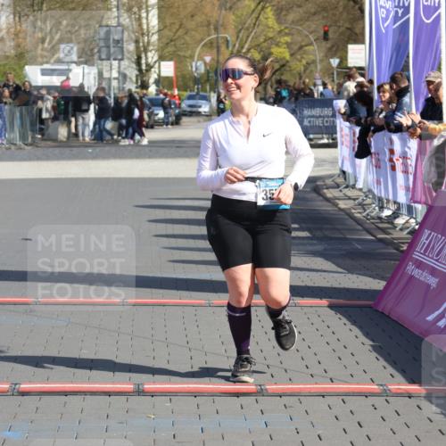 12.04.2026 - 45. Internationalen Wilhelmsburger Insellauf Strokosch-Dieckow http://msf.ph/oto/9469151 12.04.2026 11:22:32 Ziel 3579 meine-sportfotos.de