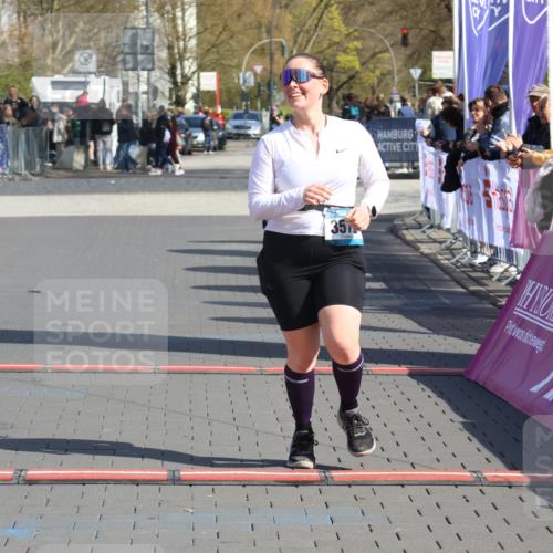 12.04.2026 - 45. Internationalen Wilhelmsburger Insellauf Strokosch-Dieckow http://msf.ph/oto/9469158 12.04.2026 11:22:32 Ziel 3579 meine-sportfotos.de