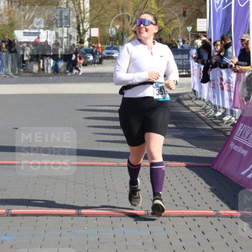12.04.2026 - 45. Internationalen Wilhelmsburger Insellauf Strokosch-Dieckow http://msf.ph/oto/9469174 12.04.2026 11:22:32 Ziel 3579 meine-sportfotos.de