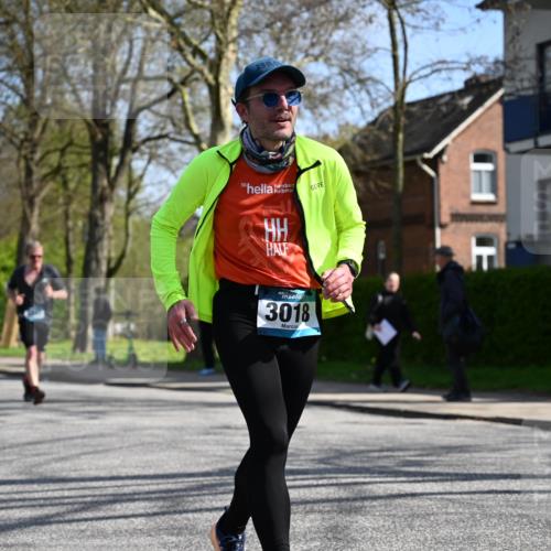 12.04.2026 - 45. Internationalen Wilhelmsburger Insellauf J. Mangold http://msf.ph/oto/9469183 12.04.2026 11:14:19 Ziel 3202, 4548, 2404, 4982, 3343, 2452, 3018, 2424, 2565, 3508 meine-sportfotos.de