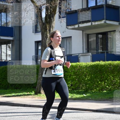 12.04.2026 - 45. Internationalen Wilhelmsburger Insellauf J. Mangold http://msf.ph/oto/9469233 12.04.2026 11:14:48 Ziel 2565, 3508, 2165, 2510, 3681, 2157, 2993, 2137, 2137, 3607 meine-sportfotos.de