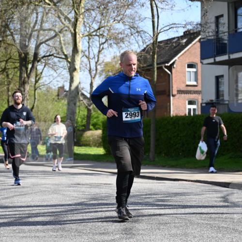 12.04.2026 - 45. Internationalen Wilhelmsburger Insellauf J. Mangold http://msf.ph/oto/9469244 12.04.2026 11:14:57 Ziel 3508, 2165, 2510, 3681, 2157, 2157, 2993, 2137, 3607 meine-sportfotos.de