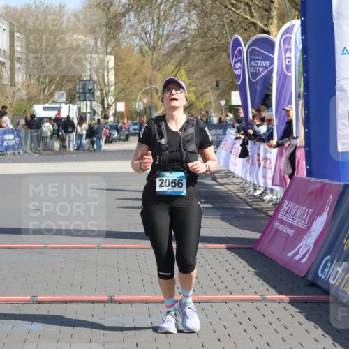 12.04.2026 - 45. Internationalen Wilhelmsburger Insellauf Strokosch-Dieckow http://msf.ph/oto/9469271 12.04.2026 11:23:00 Ziel 2056 meine-sportfotos.de