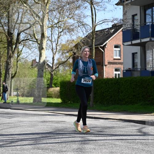 12.04.2026 - 45. Internationalen Wilhelmsburger Insellauf J. Mangold http://msf.ph/oto/9469427 12.04.2026 11:16:51 Ziel 5756, 3891, 4590, 2828, 2823, 3622, 3080, 2597, 4136 meine-sportfotos.de